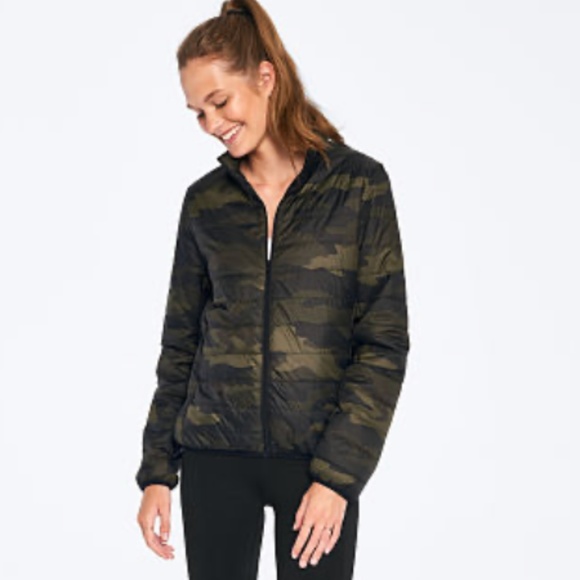 PINK Victoria's Secret Jackets & Blazers - NWT PINK Victoria's Secret Camo Puffer Jacket